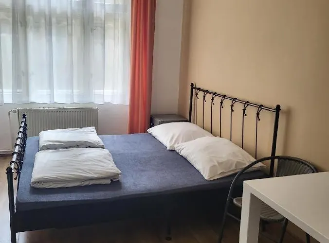 Sunflower アパート *